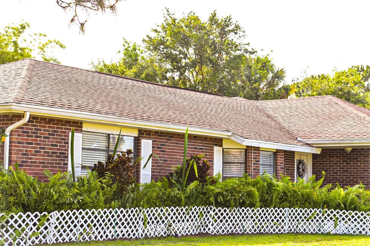 Welcome To The Cottage: A Home Away From Home Port St. Lucie Exterior foto
